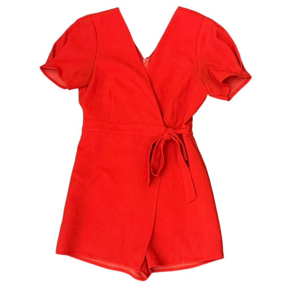 Dee Elly Red Wrap Romper Medium Like New Puff Sleeve V Neck Tie Waist